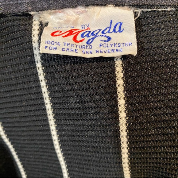 Vintage Knits by Magda Black White Striped Cowl Neck Textured Sleeveless Top - Picture 3 of 7